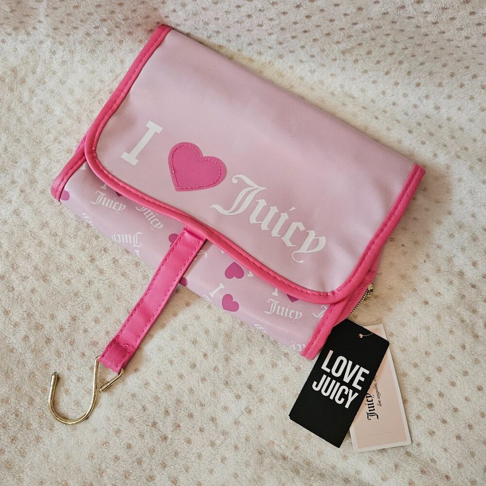 Juicy Couture Hanging Beauty/Cosmetic Casw